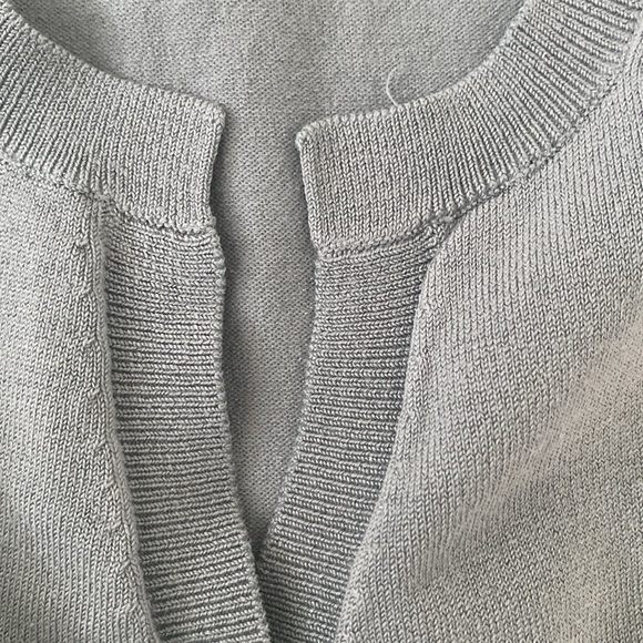 Boss knit top size XS - Picture 3 of 7